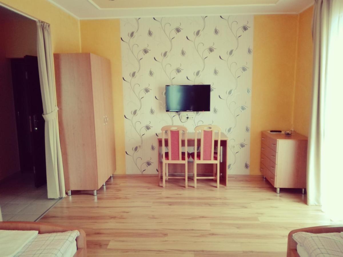Fonix Apartmanhaz Nagypáli Zewnętrze zdjęcie