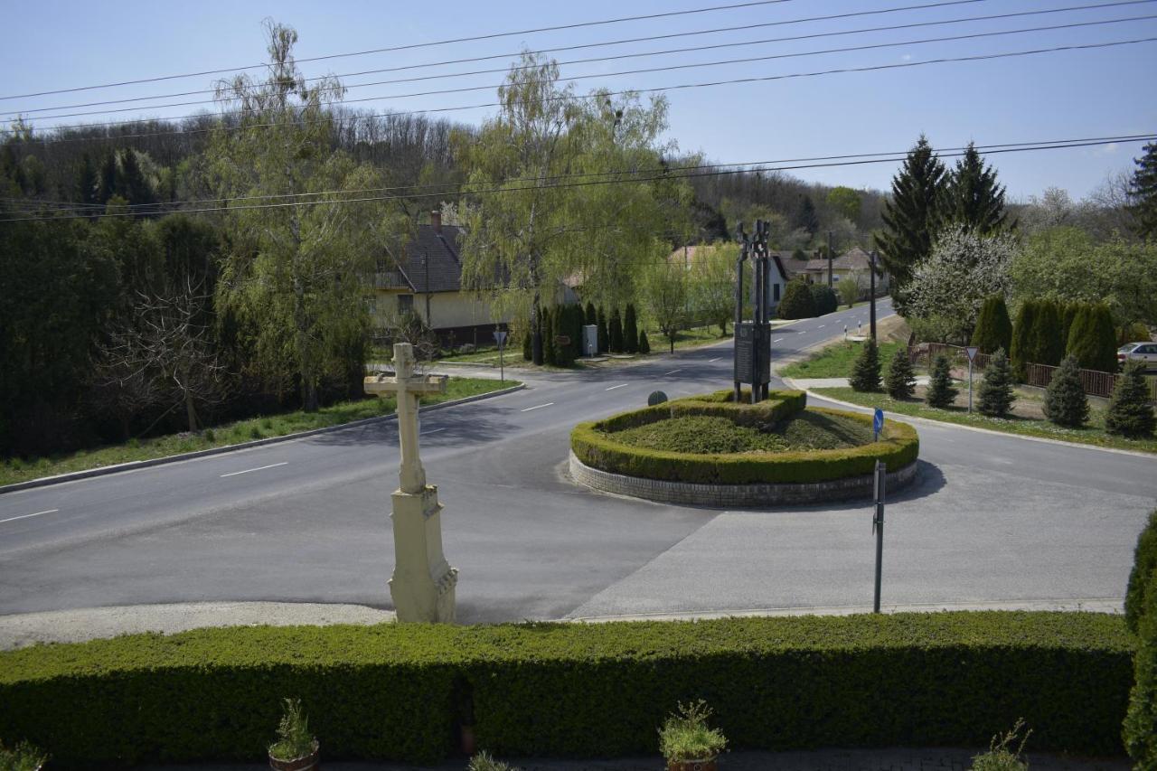 Fonix Apartmanhaz Nagypáli Zewnętrze zdjęcie